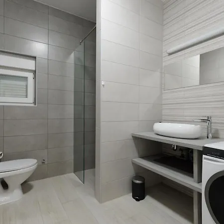 Cozy And Bright 2bd Family Apartman Zadar